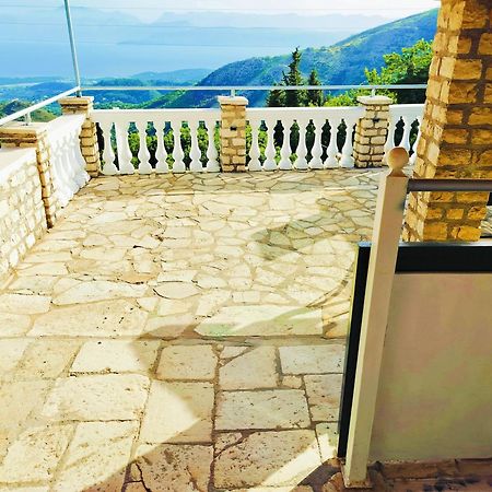 דירות Corfu  Castello Di Lafki מראה חיצוני תמונה